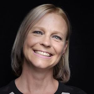 Meet your Posher, Helen